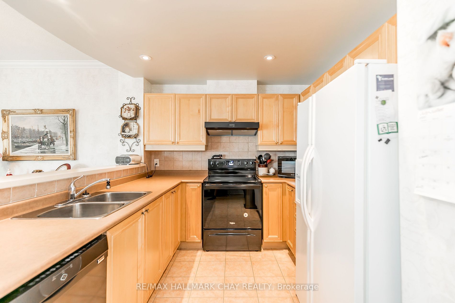 2 Toronto St, #1105