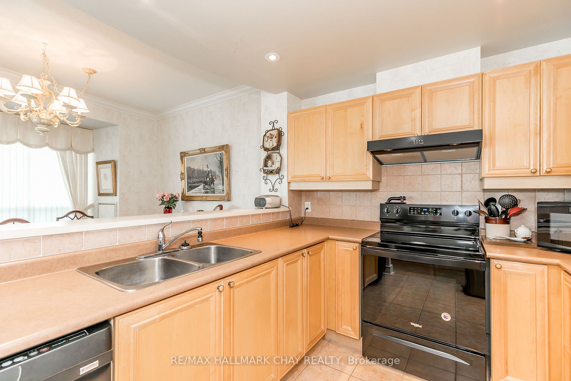 2 Toronto St, #1105