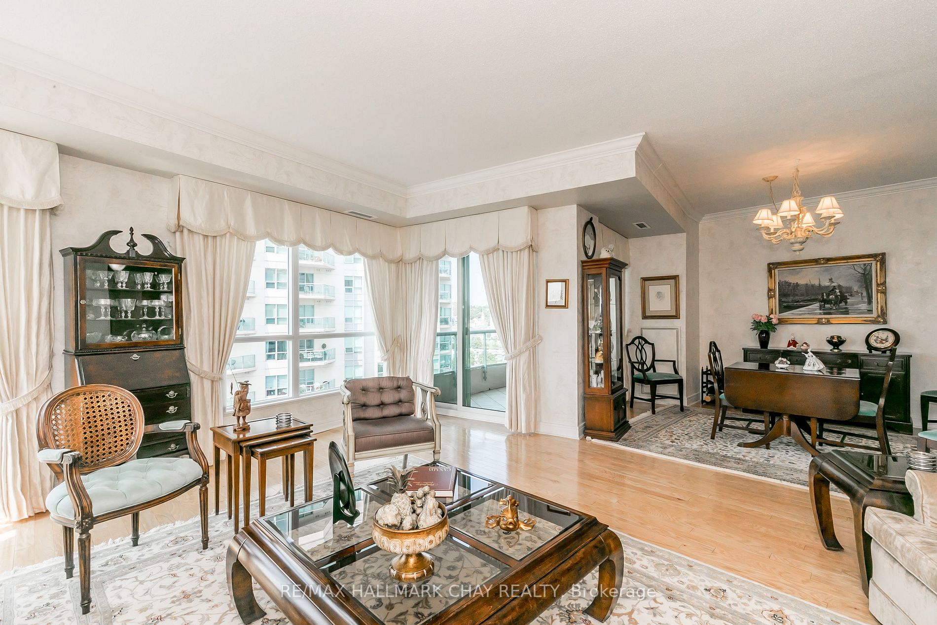 2 Toronto St, #1105