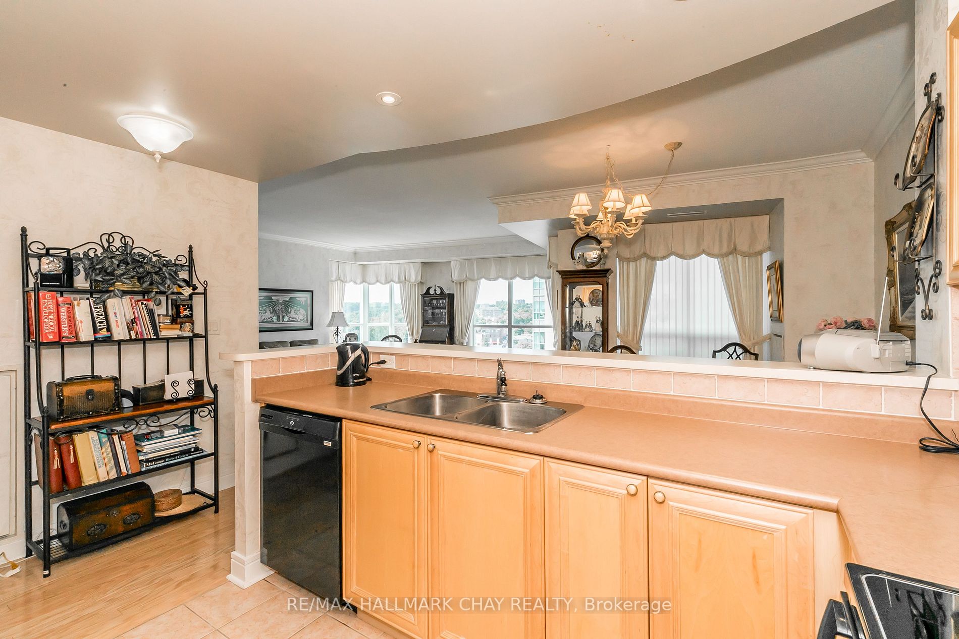 2 Toronto St, #1105