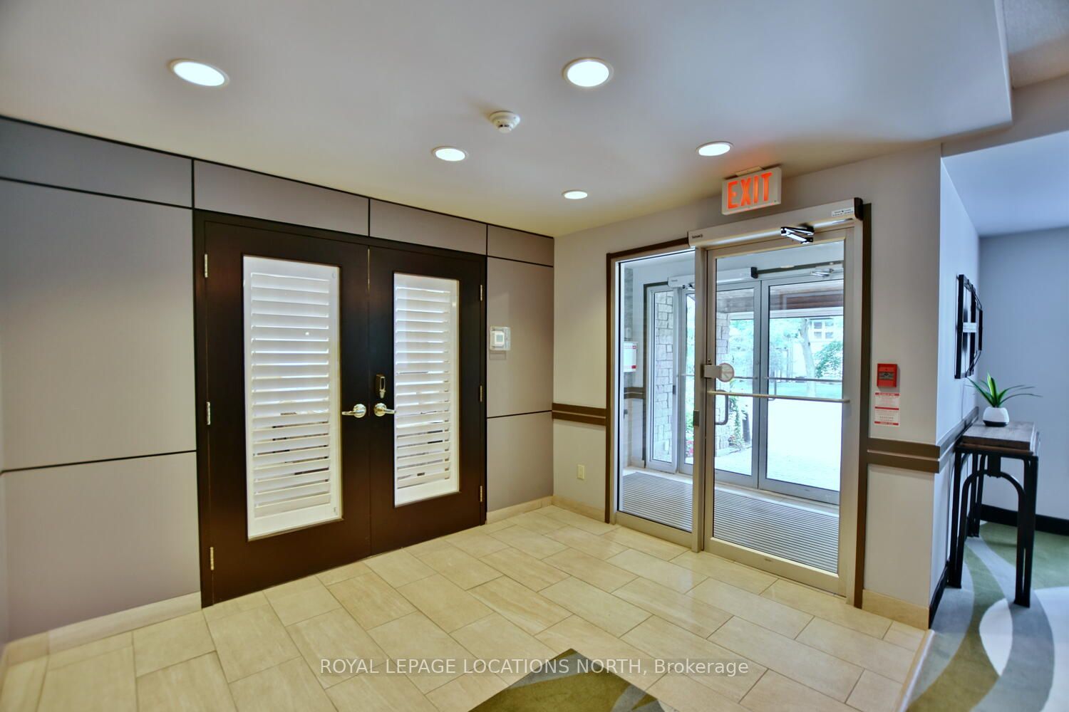 750 Johnston Park Ave, #2001