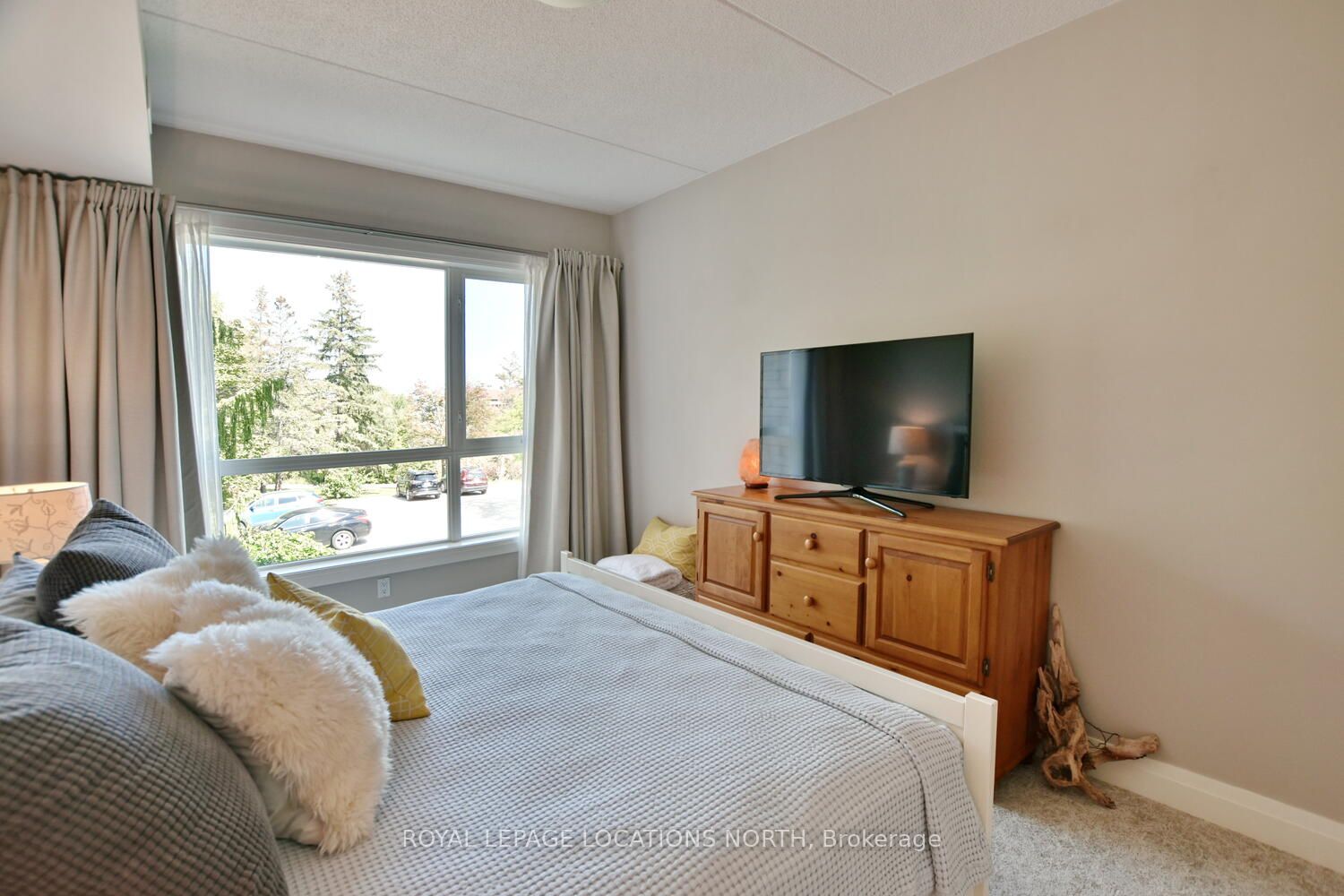 750 Johnston Park Ave, #2001