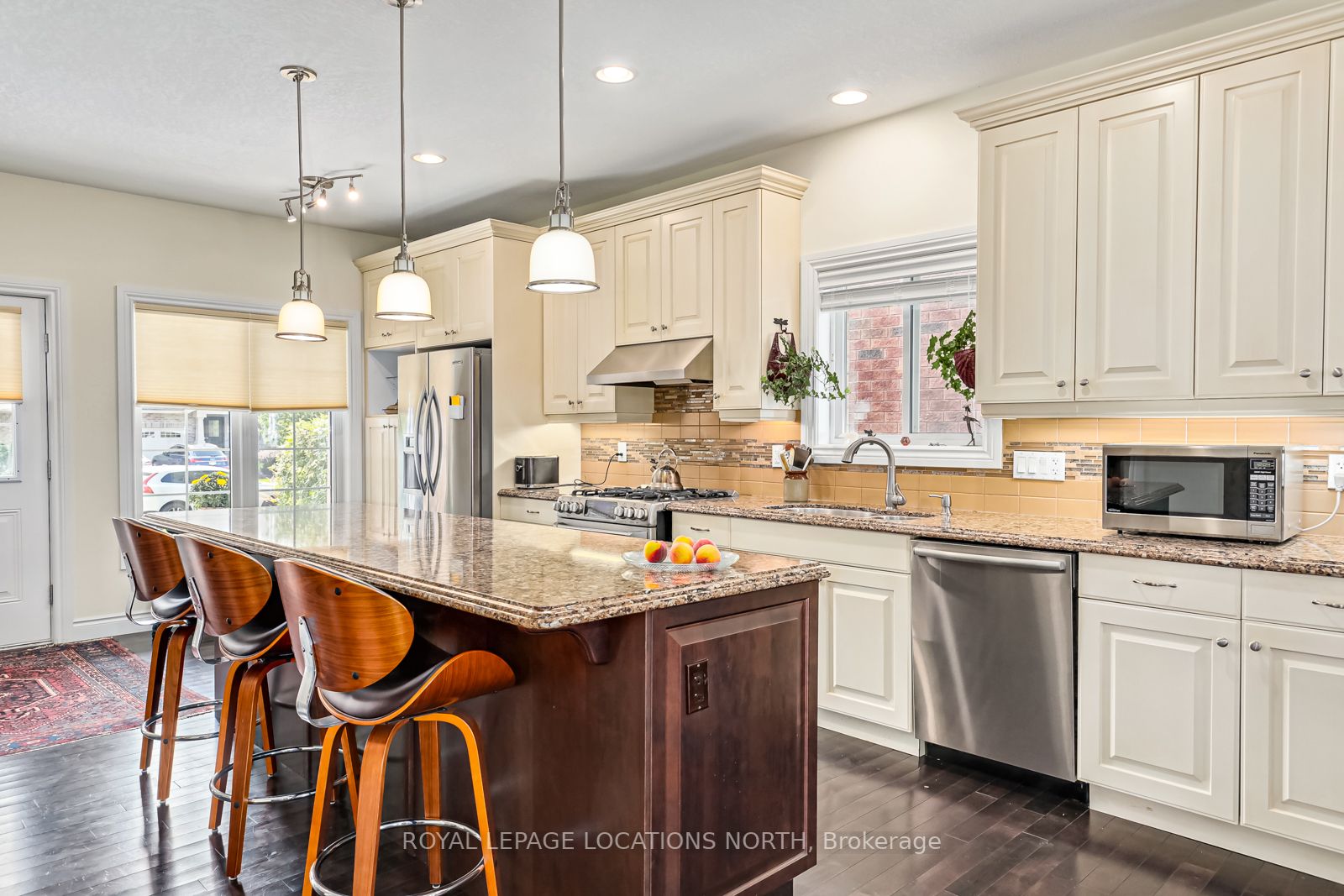 54 Kayla Cres
