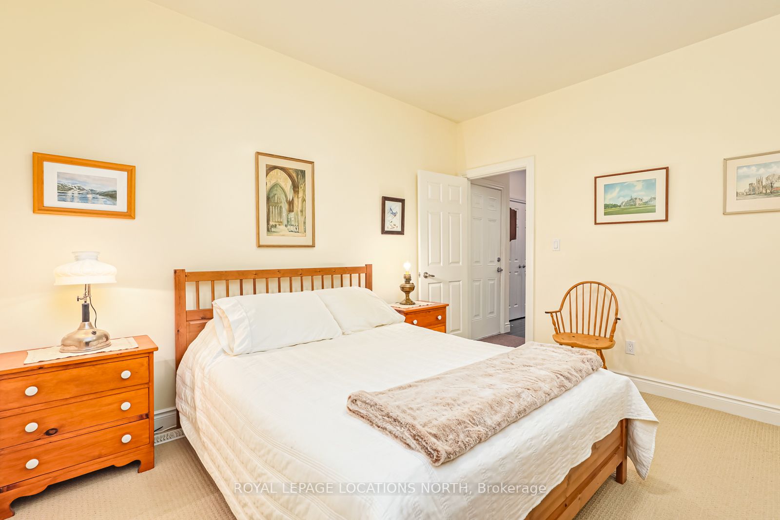 54 Kayla Cres