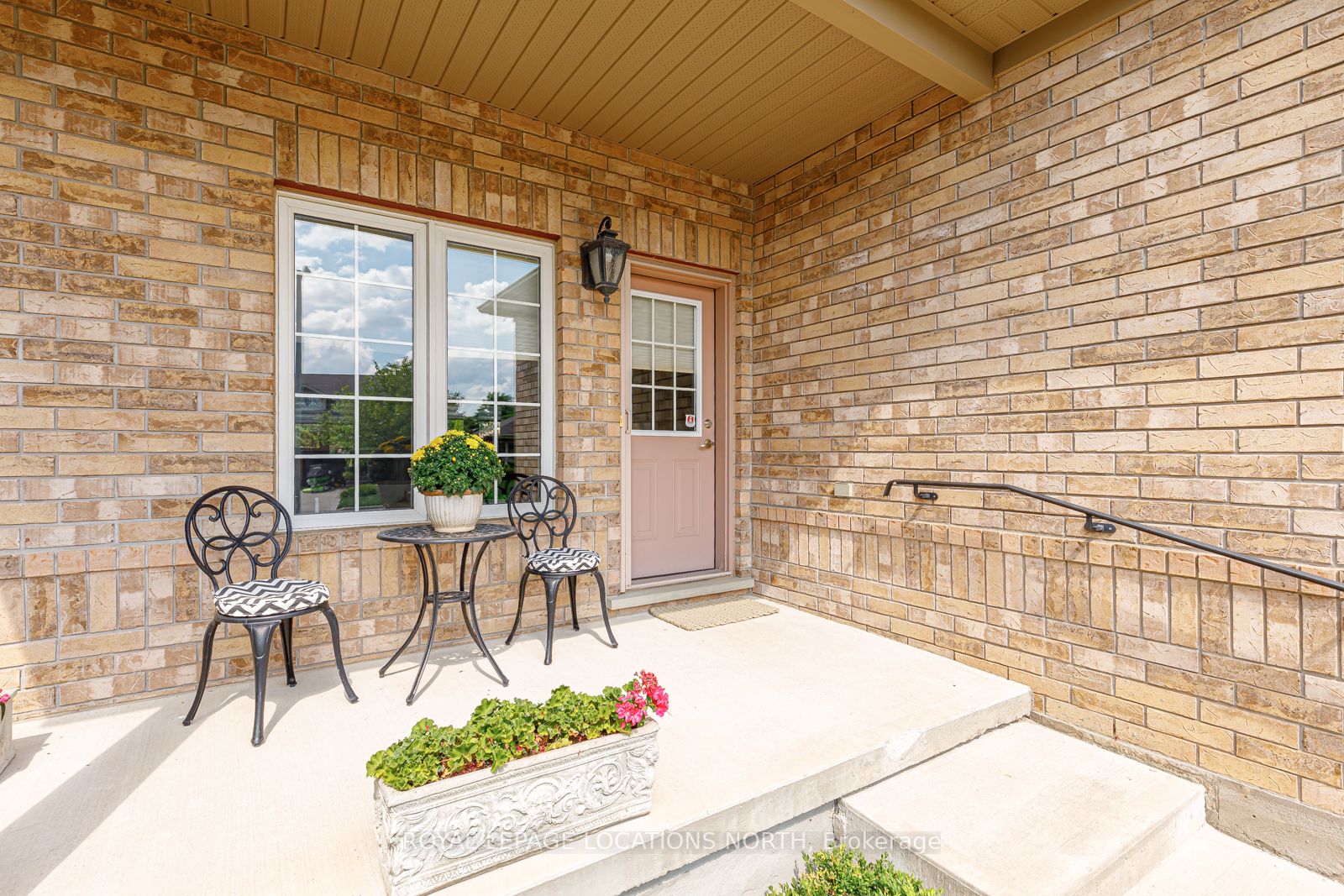 54 Kayla Cres