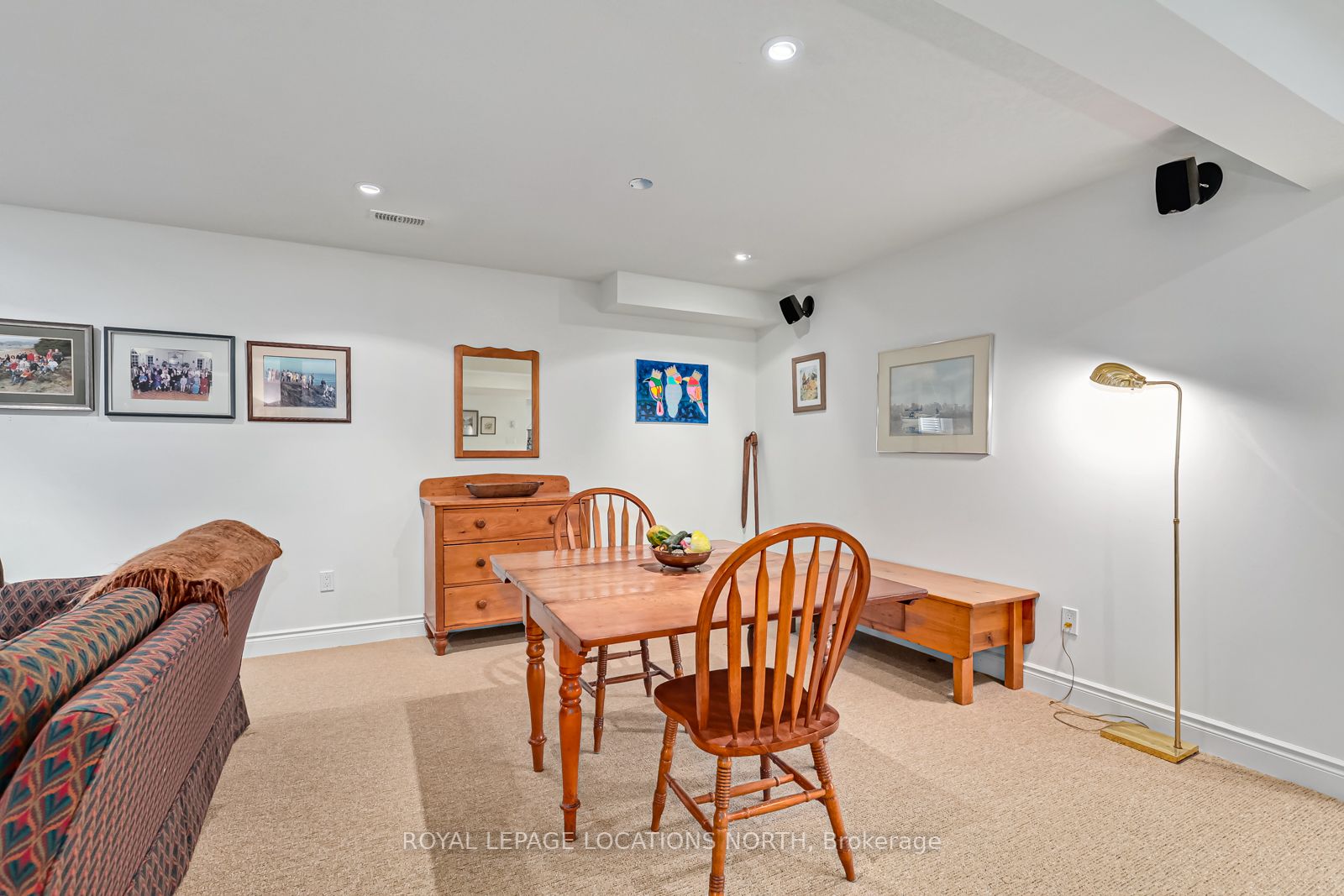 54 Kayla Cres