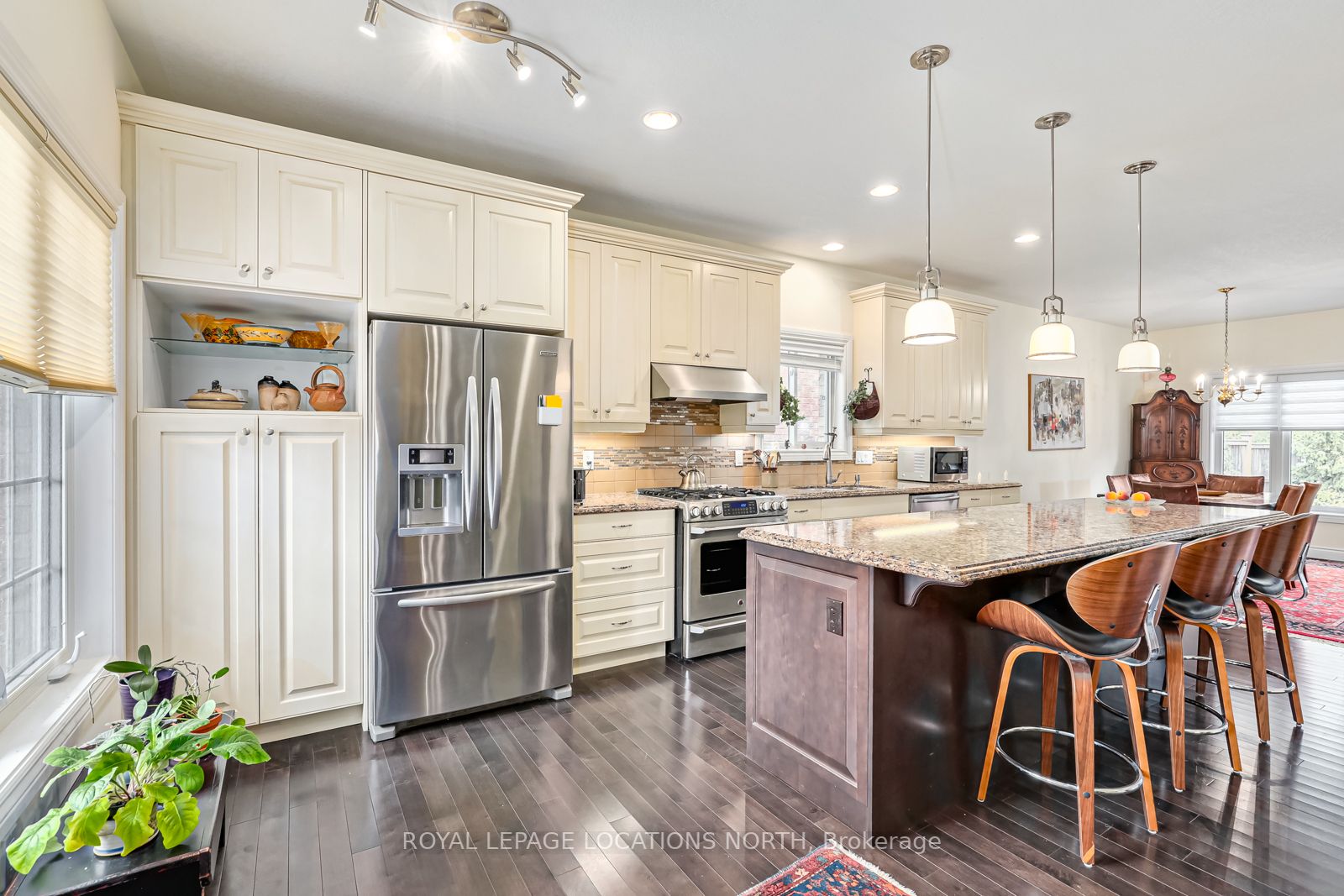 54 Kayla Cres