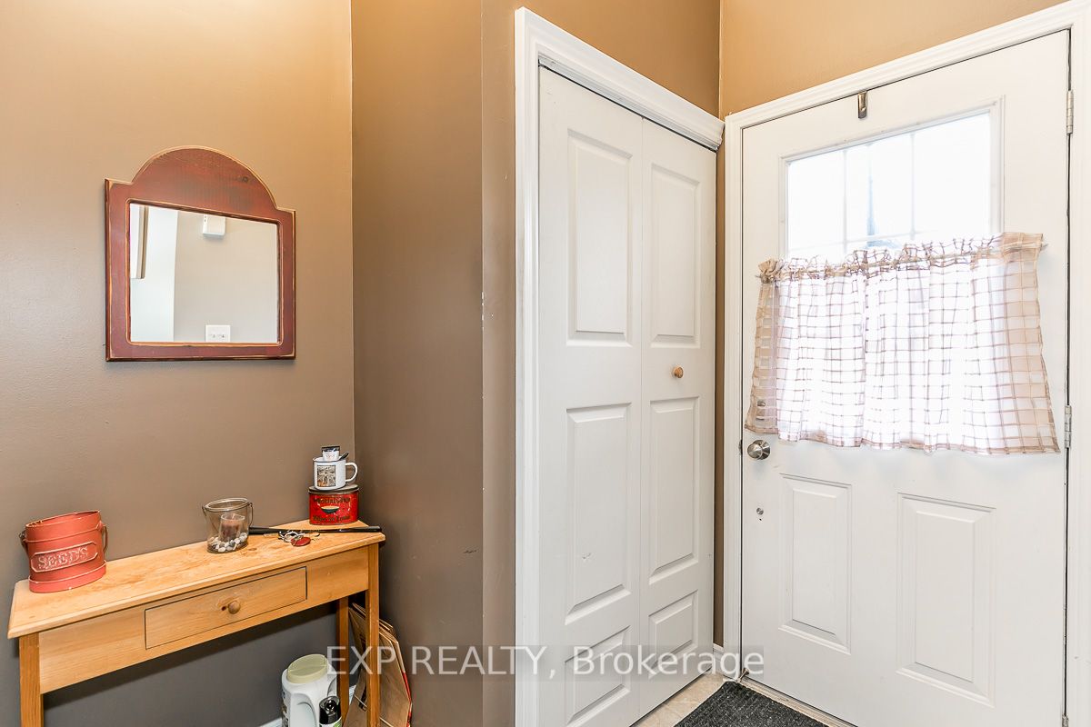 120 Courtney Cres