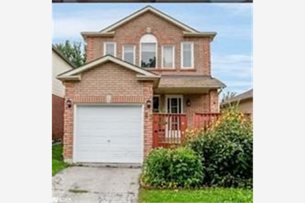 43 Laidlaw Dr, Barrie