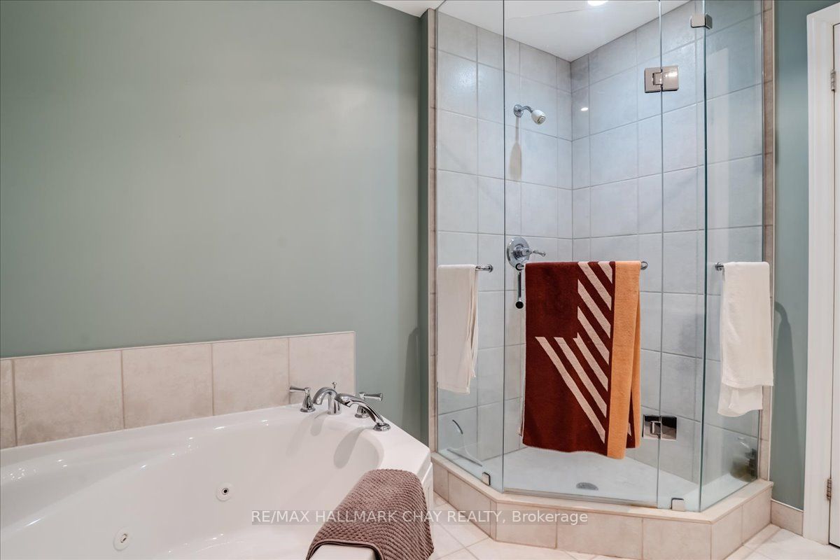37 Ellen St, #510