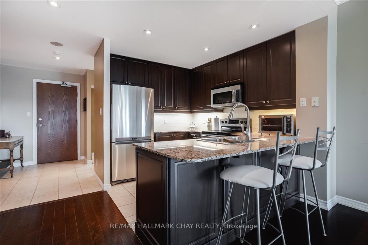 37 Ellen St, #510
