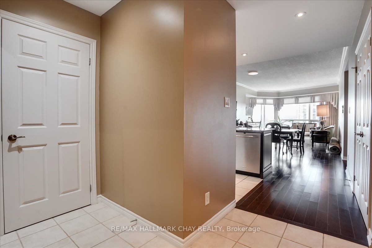 37 Ellen St, #510
