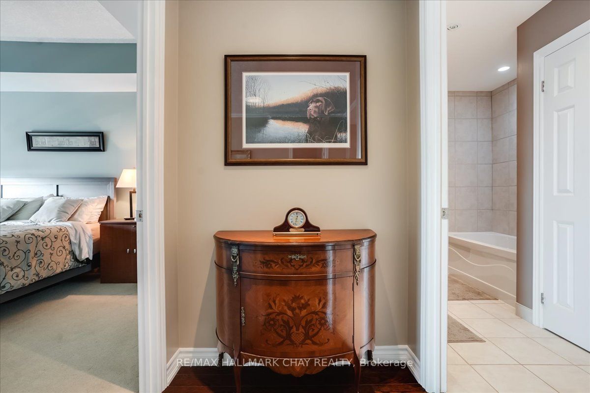 37 Ellen St, #510