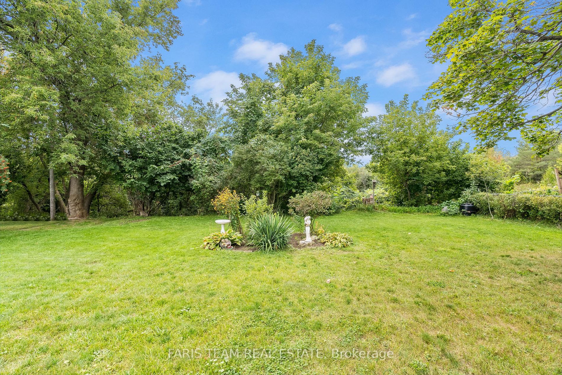 Listing S6814228 - Large Photo # 19