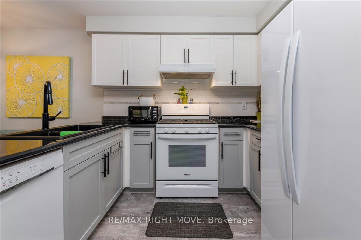 33 Carter Cres