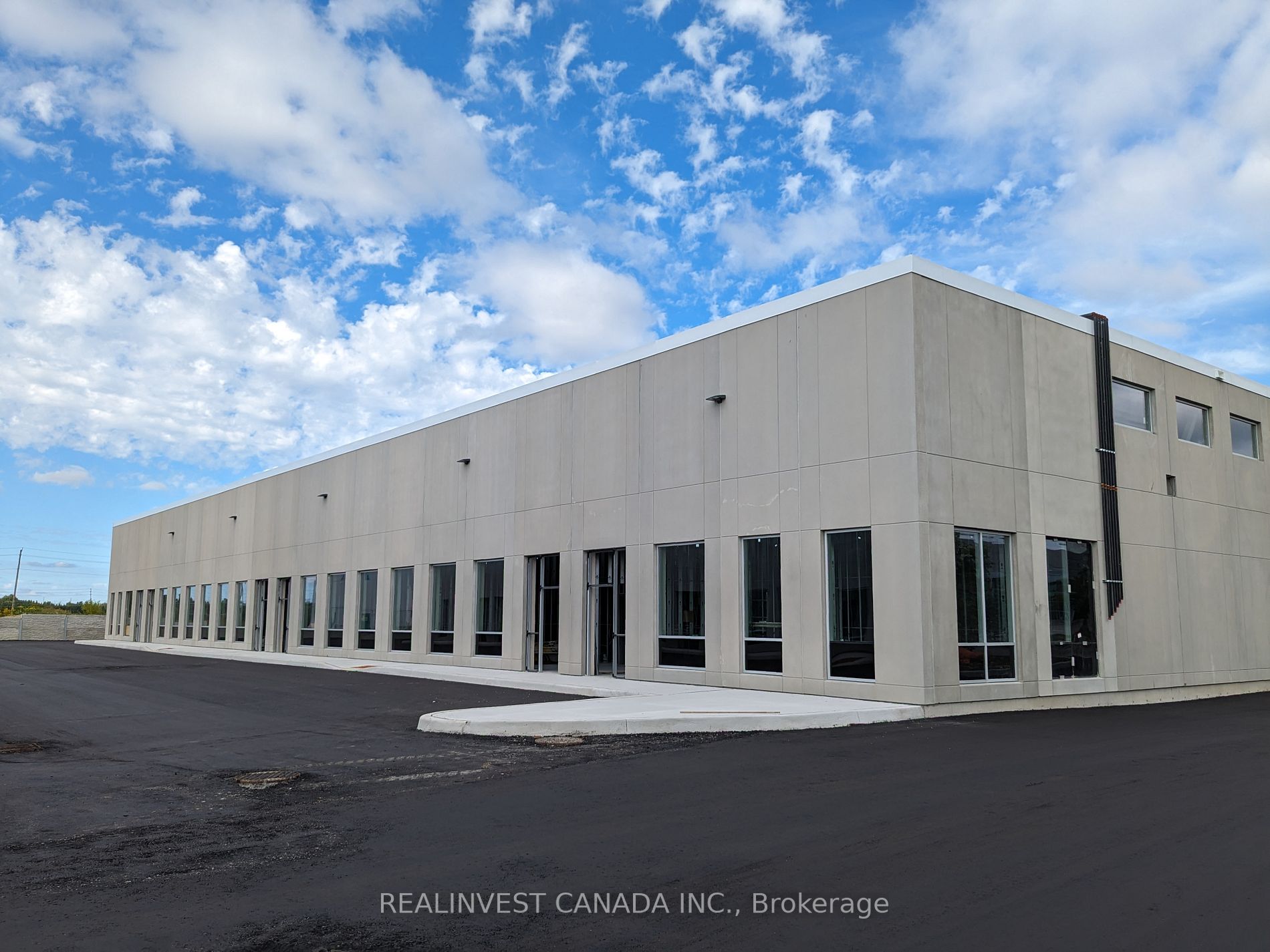 251 King St, #6