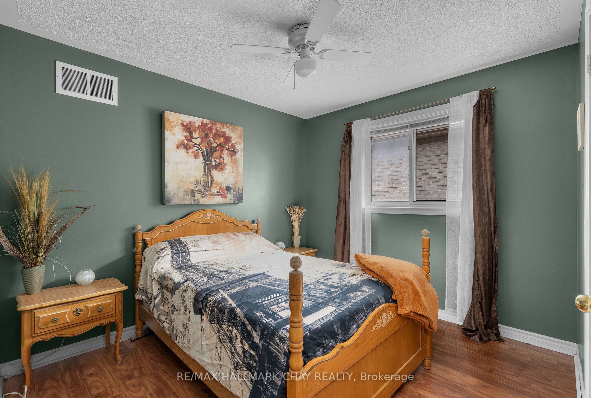 28 Dunnett Dr