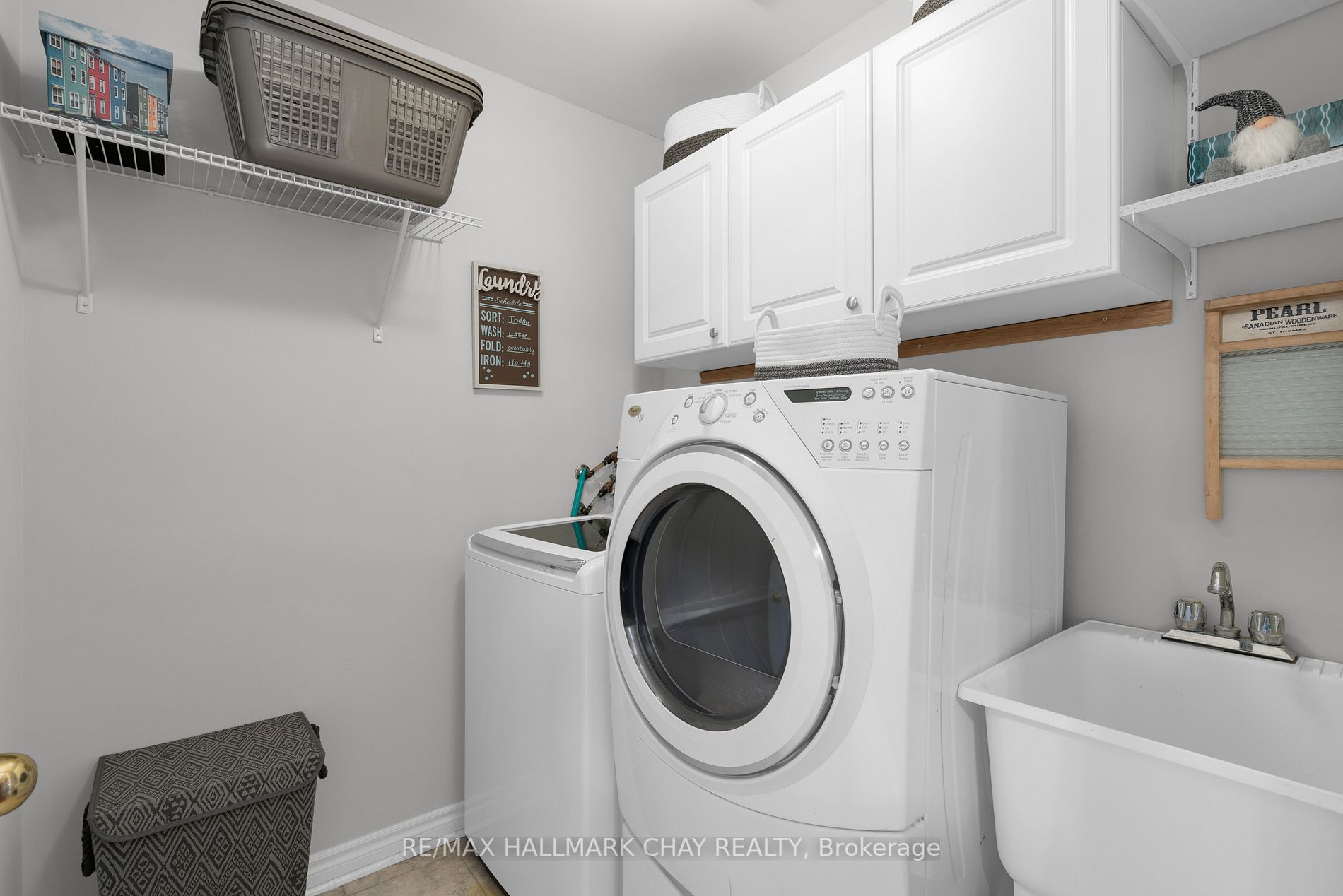28 Dunnett Dr
