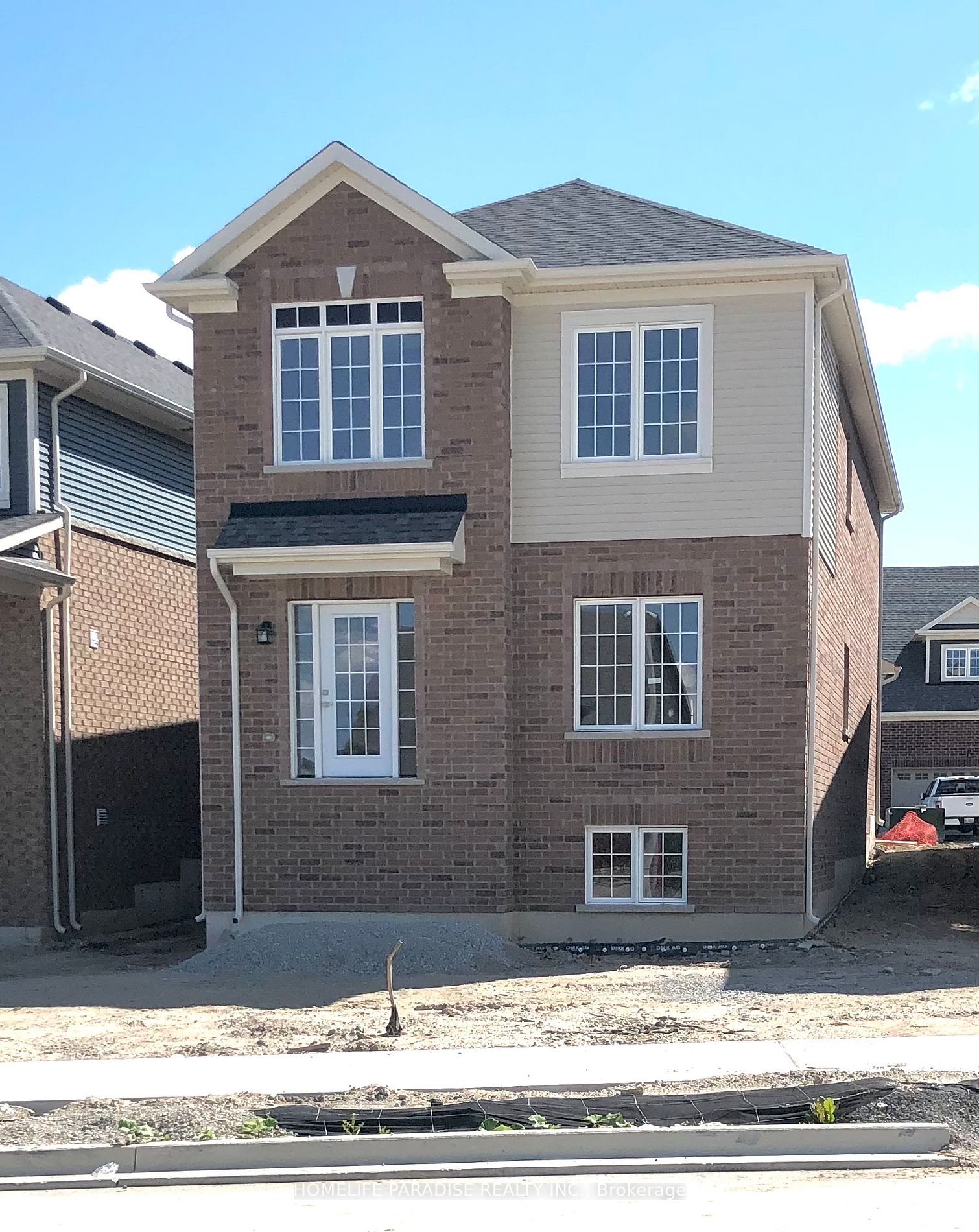 15 Harvest Cres