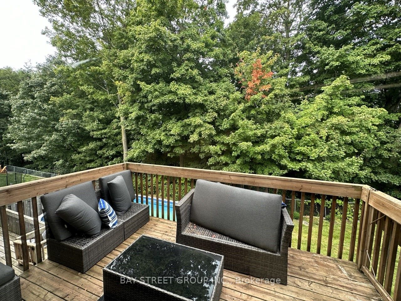 28 Holly Meadow Rd S