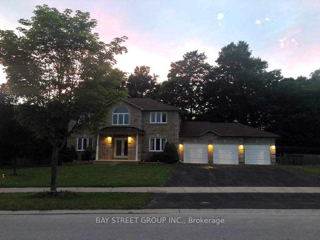 28 Holly Meadow Rd S