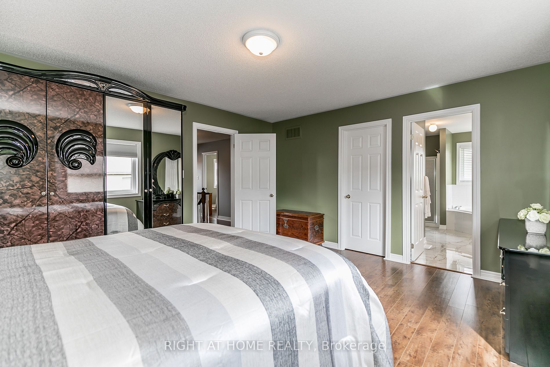 41 Brookwood Dr