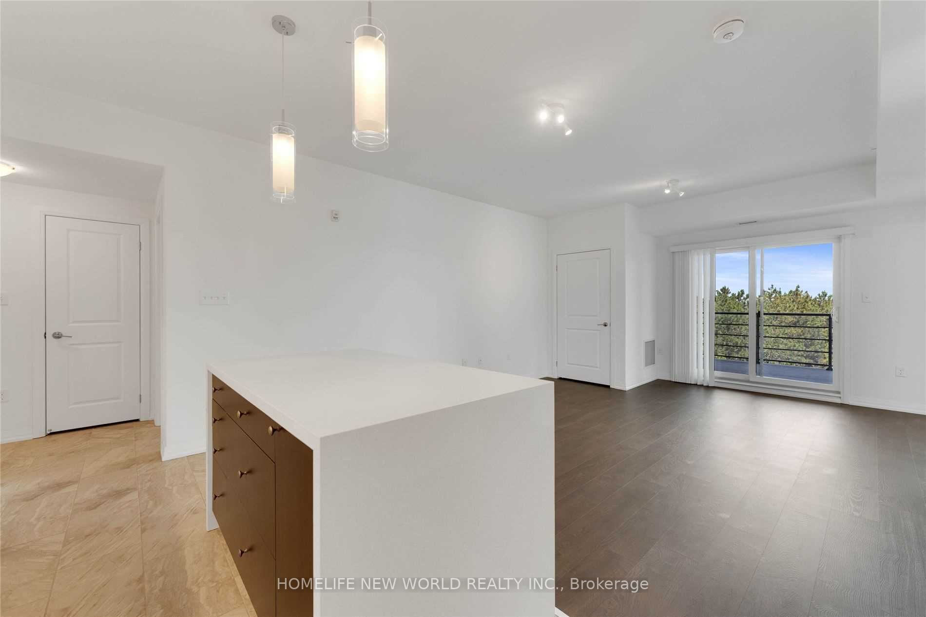 300 Essa Road, #510