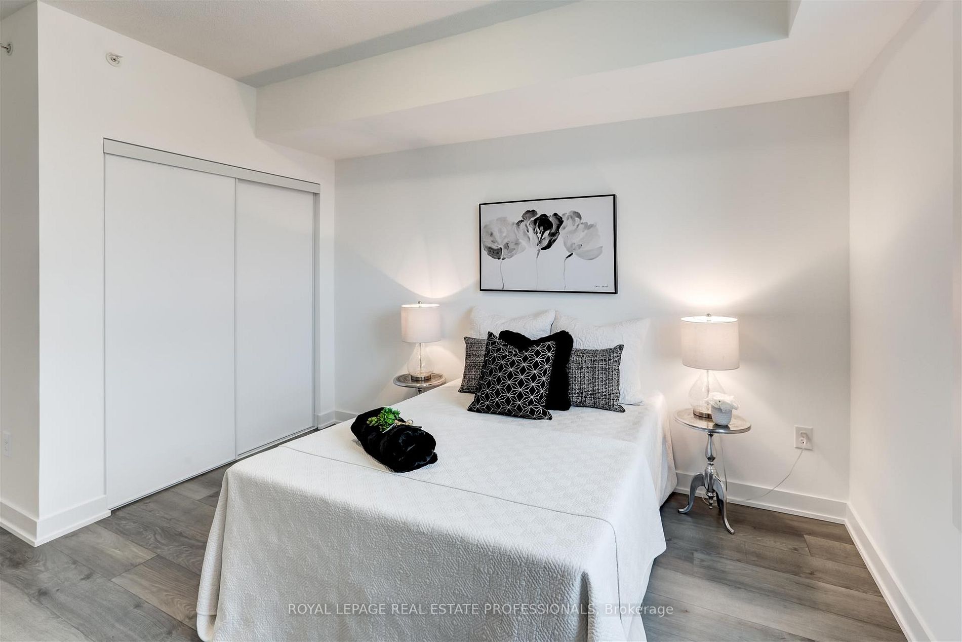 5 Chef Lane, #303