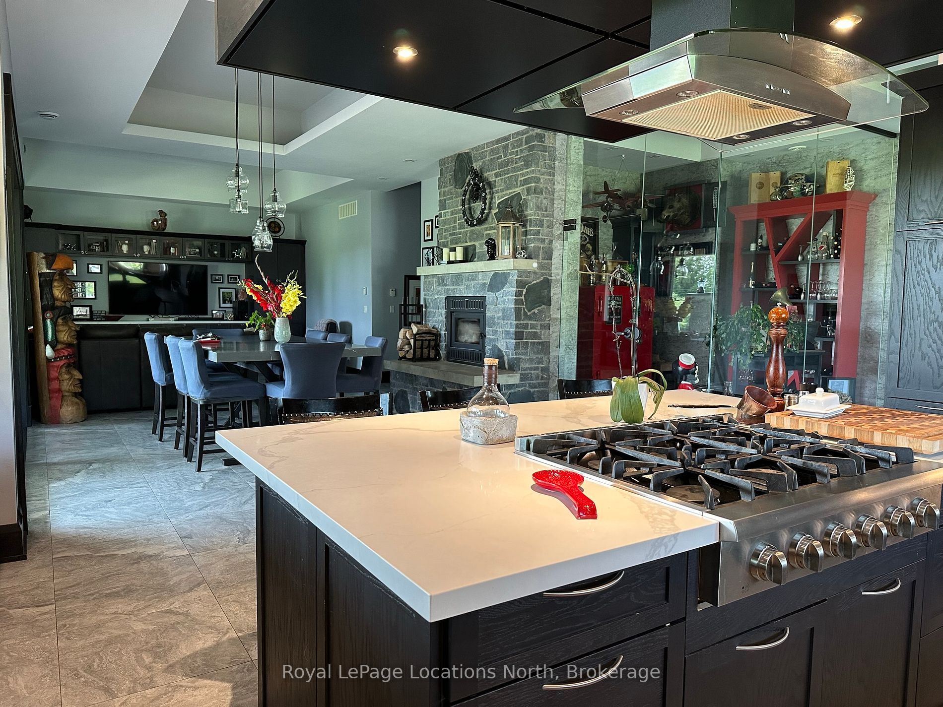 2263 Concession 6 North