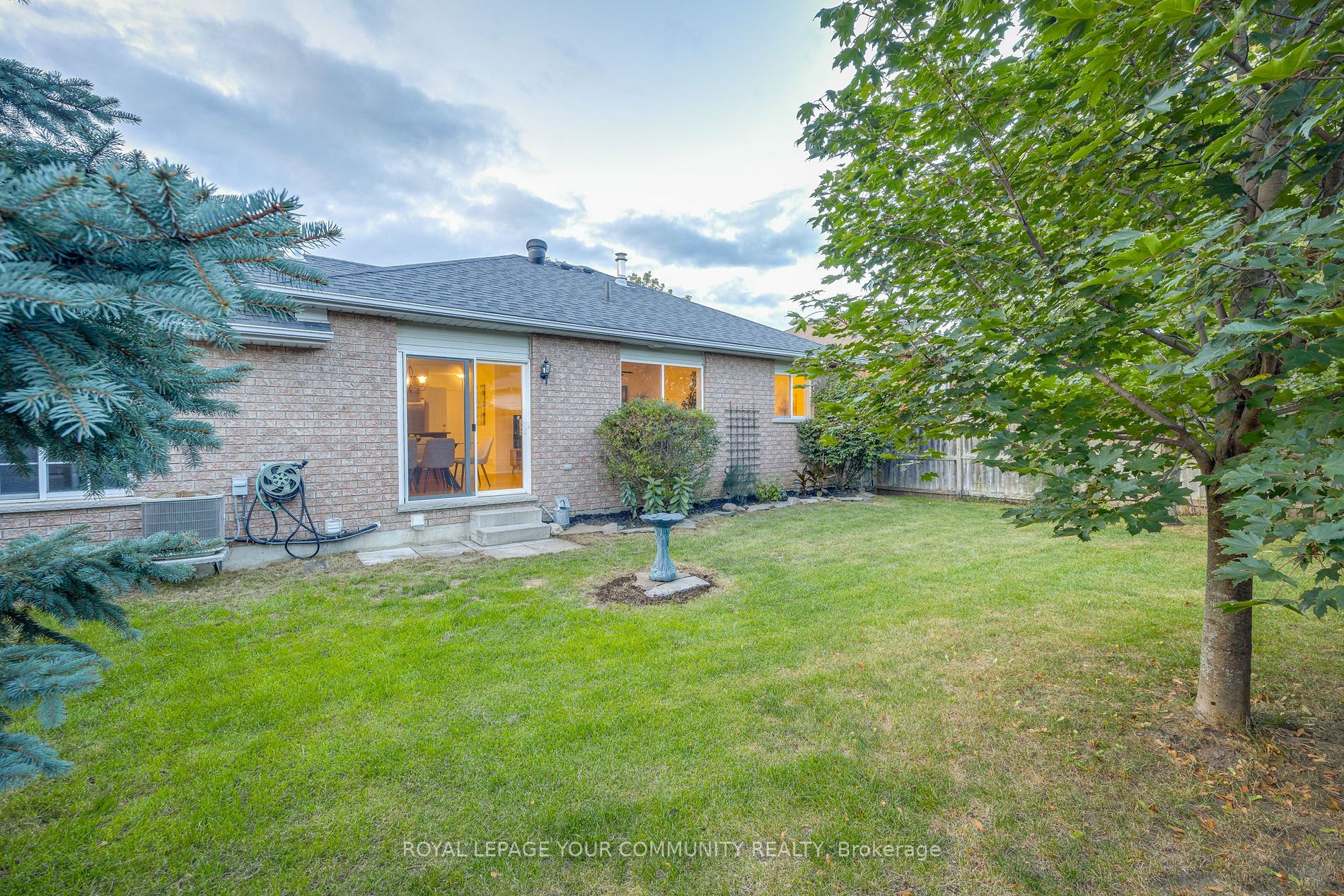 7 Watson Dr