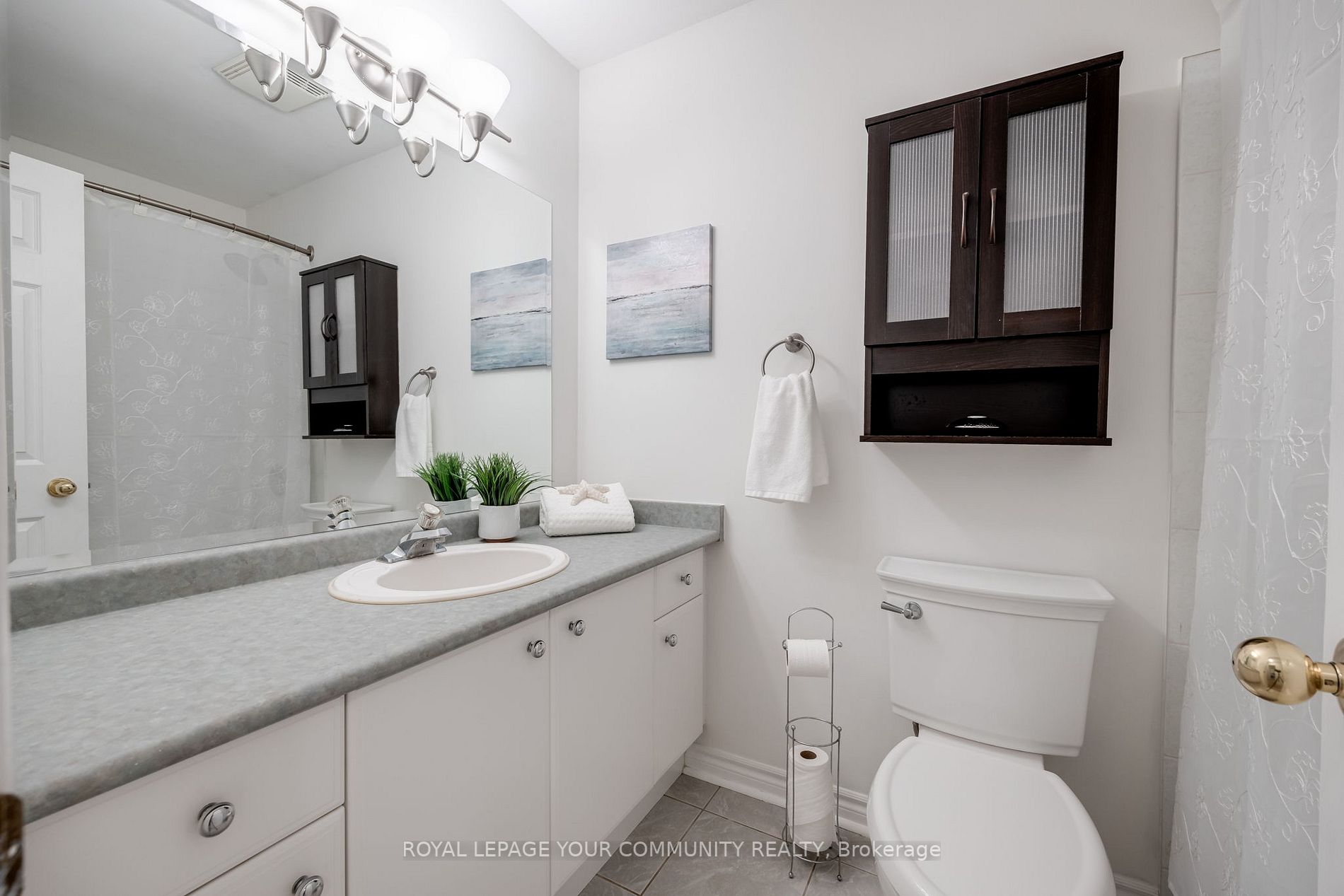 7 Watson Dr