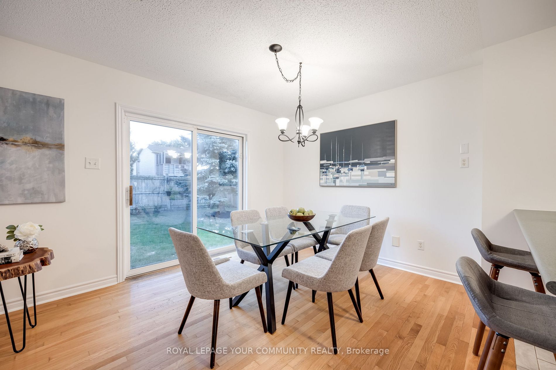 7 Watson Dr
