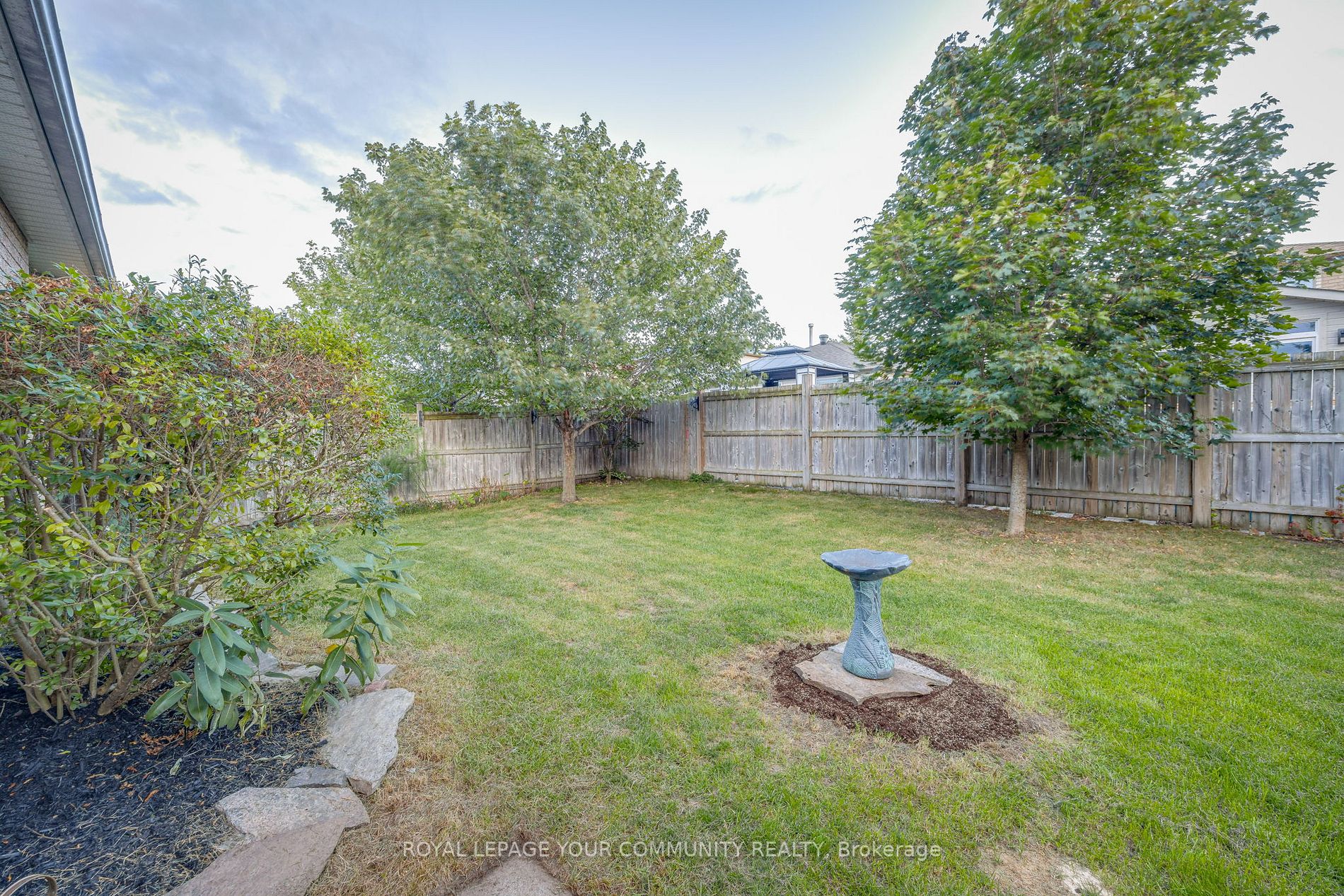 7 Watson Dr