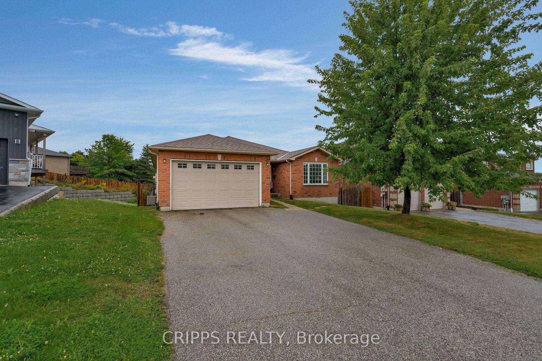4 Marjoy Ave