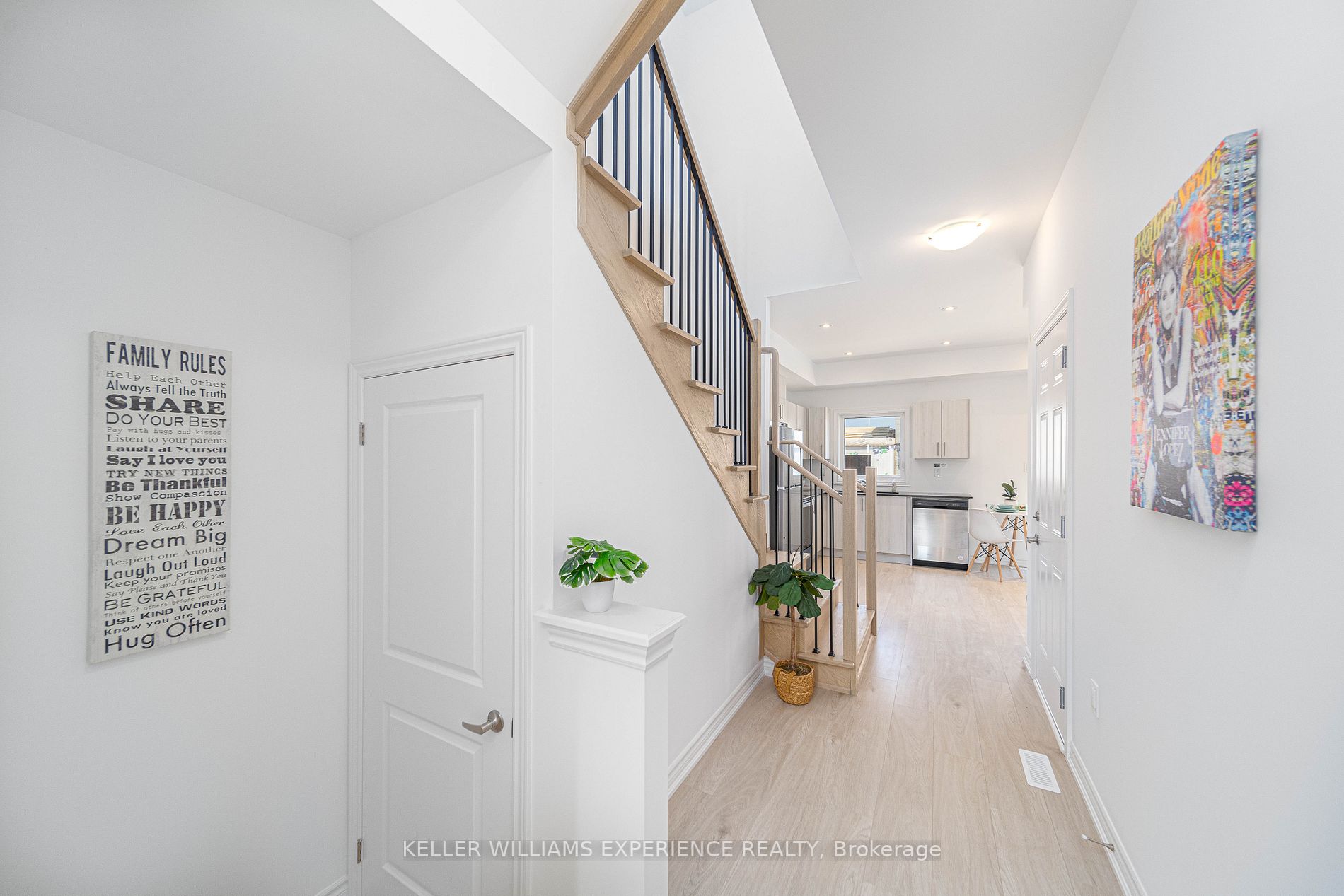 10 Wheatfield Rd