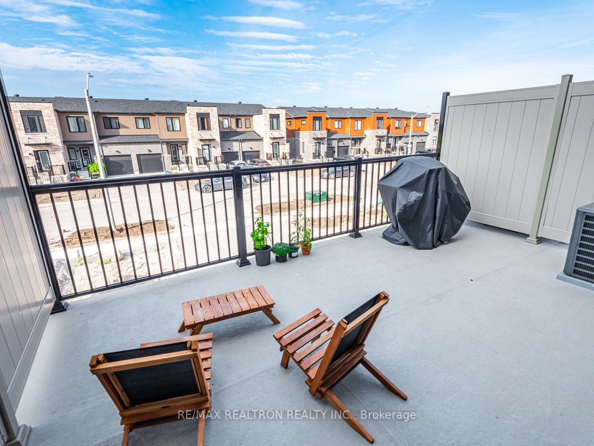 113 Fairlane Ave