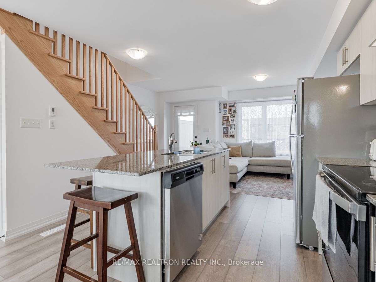 113 Fairlane Ave