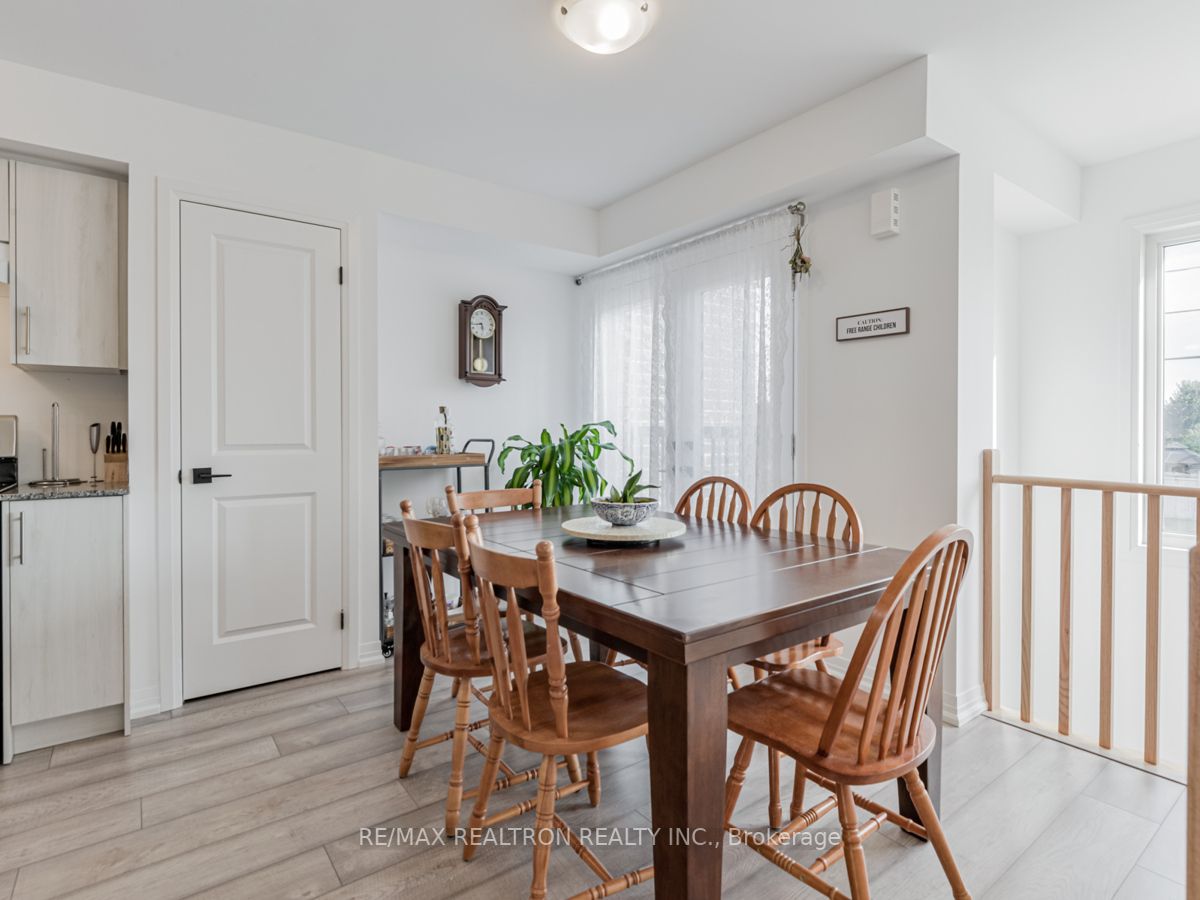 113 Fairlane Ave