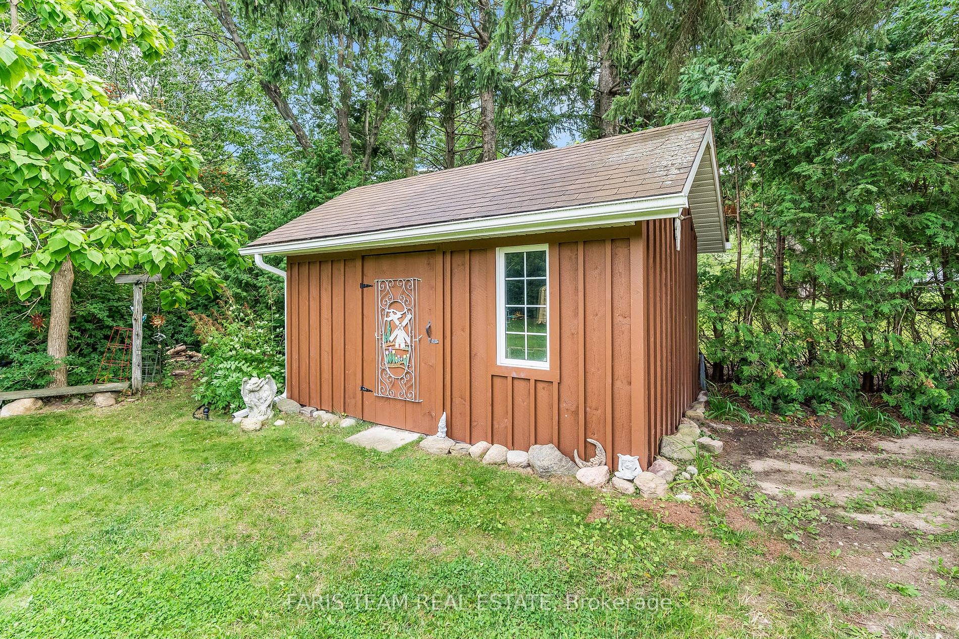 105 Bayview Dr