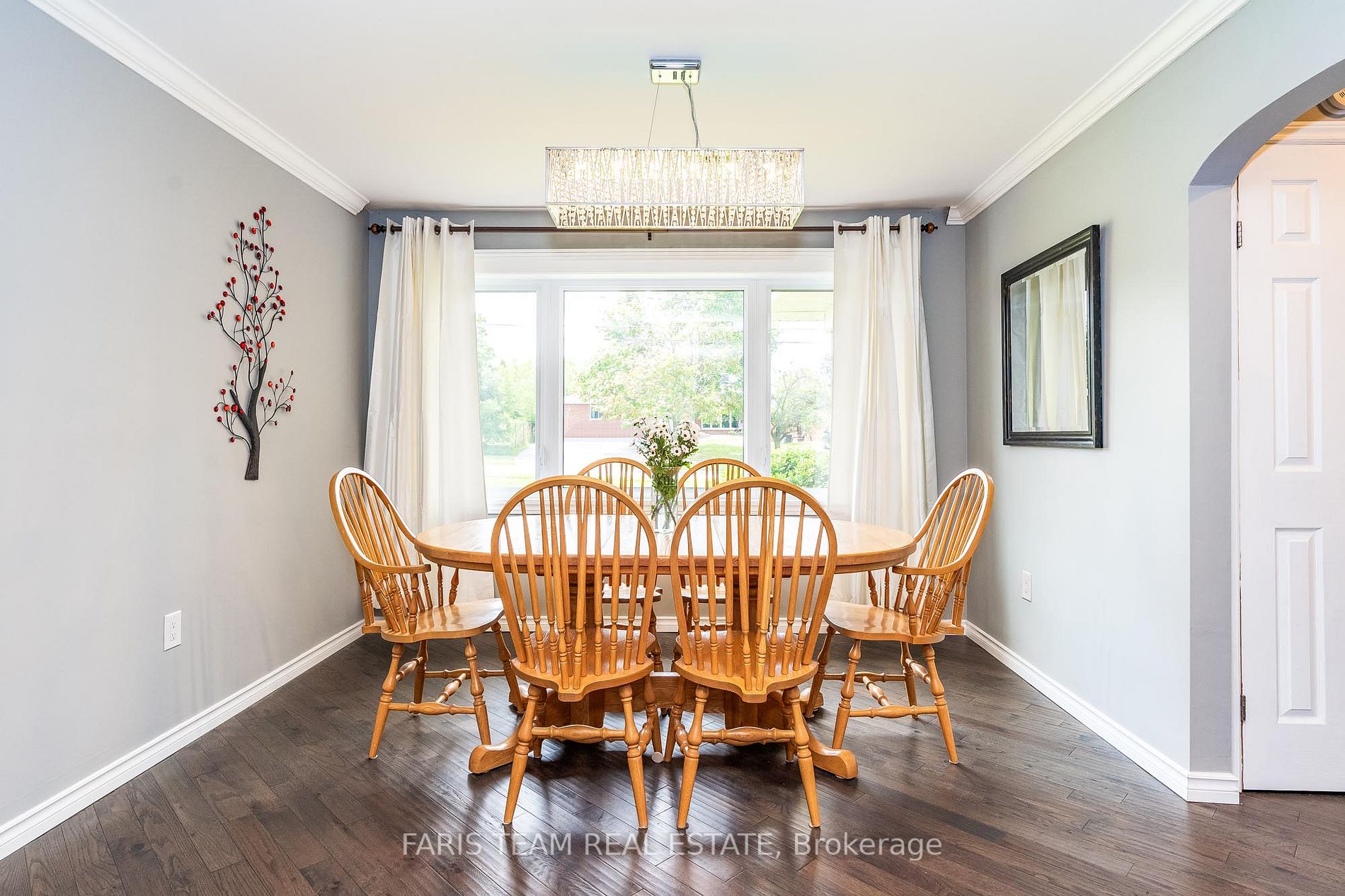 105 Bayview Dr