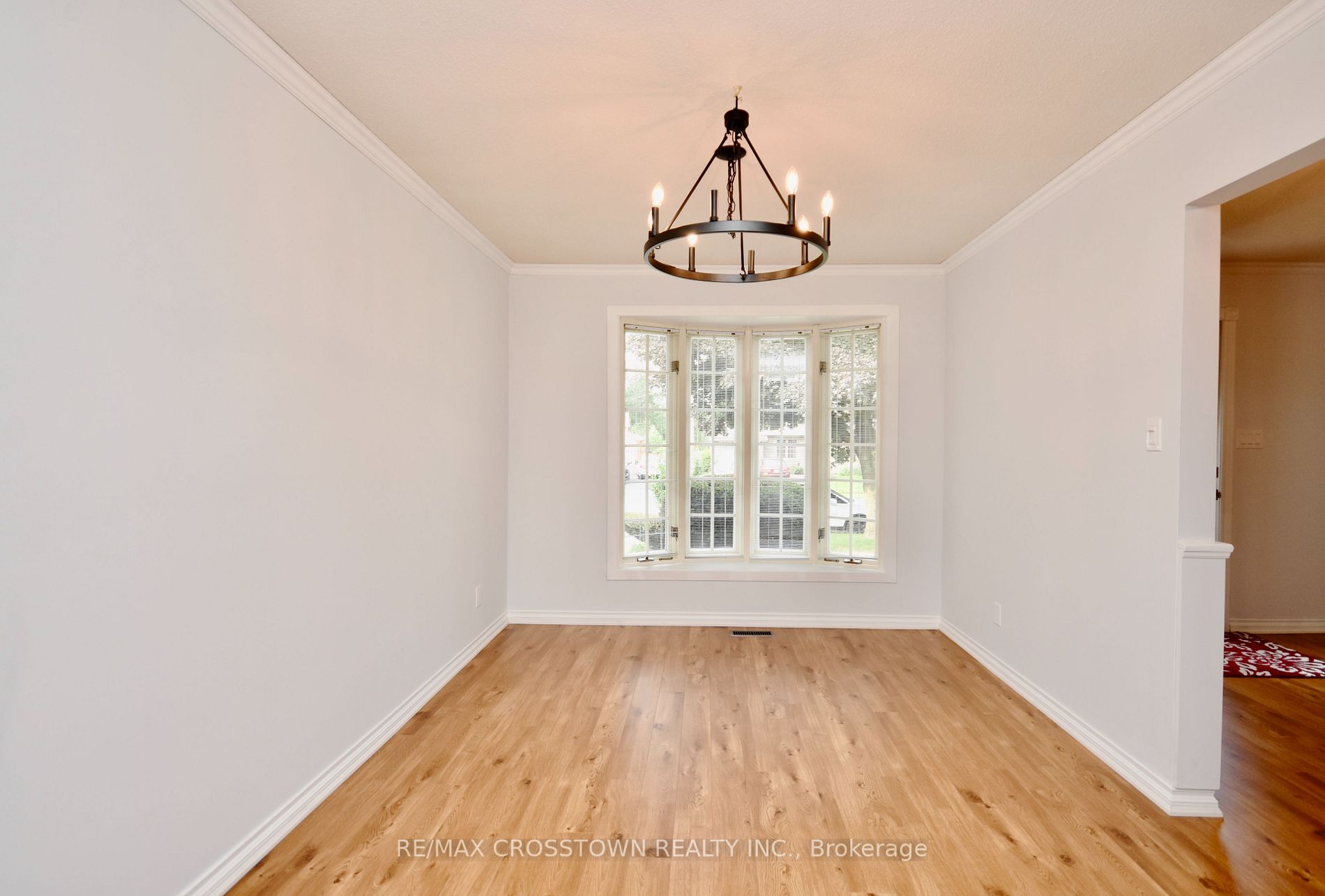 40 Oren Blvd