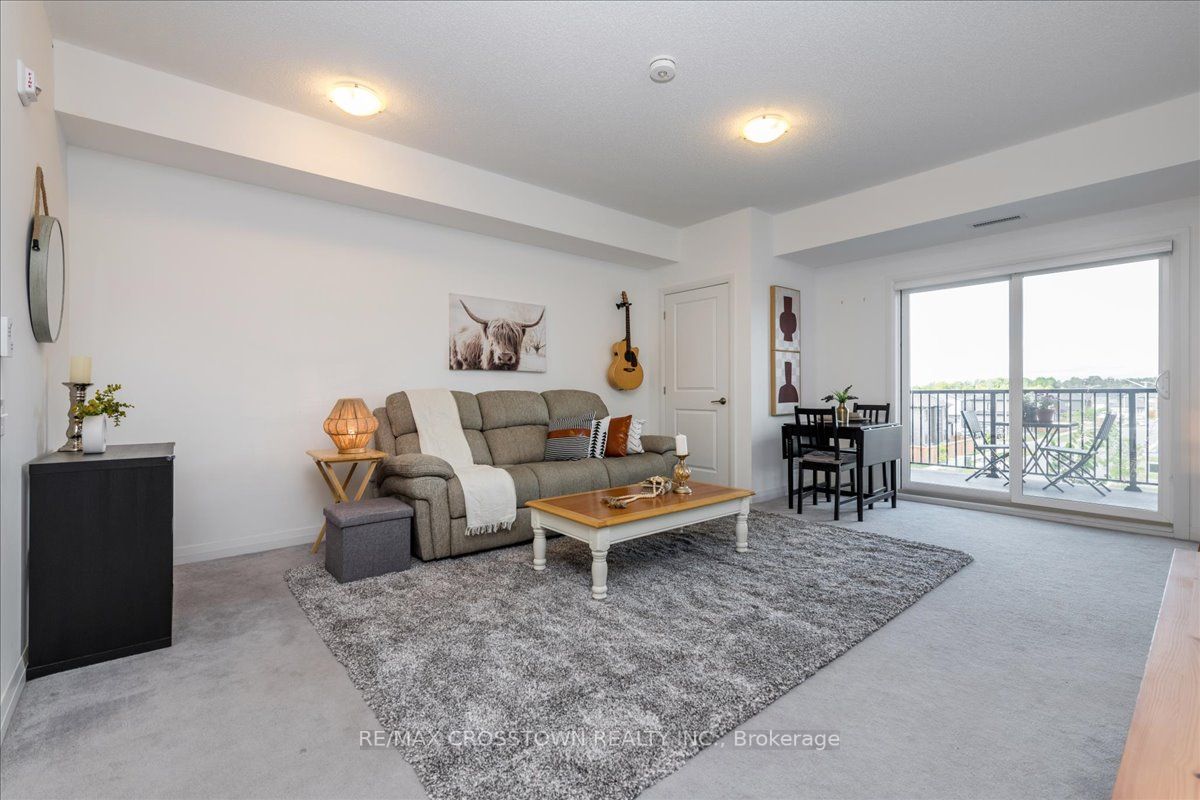 54 Koda St, #208