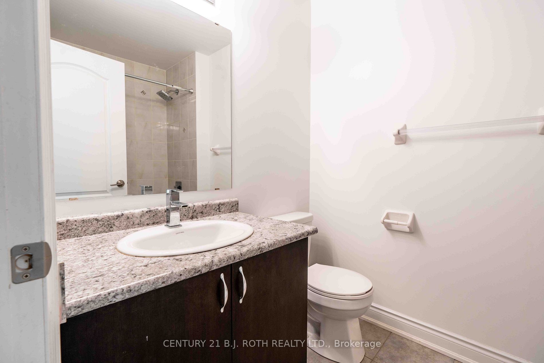 39 Madelaine Dr, #2