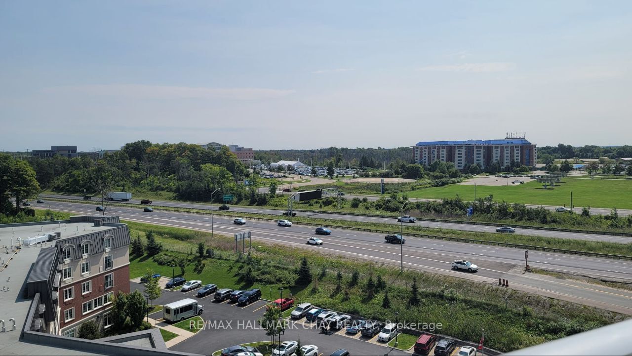 58 Lakeside Terr, #1111