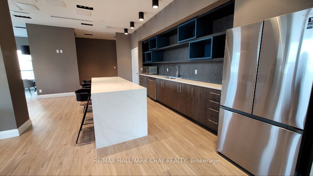 58 Lakeside Terr, #1111