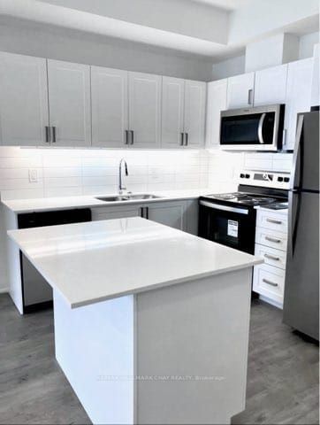 58 Lakeside Terr, #1111
