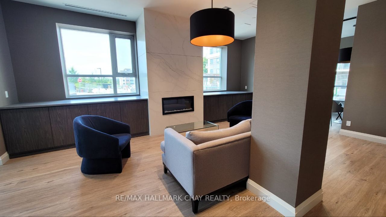 58 Lakeside Terr, #1111