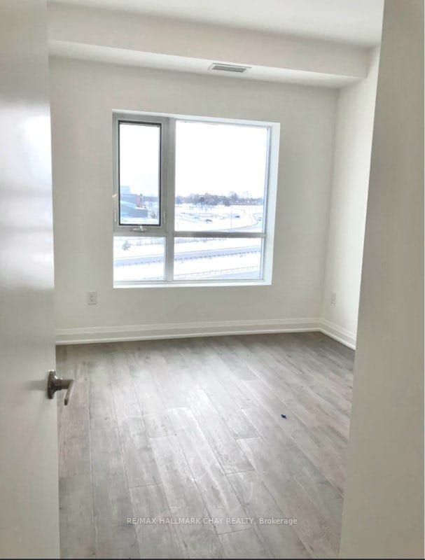 58 Lakeside Terr, #1111