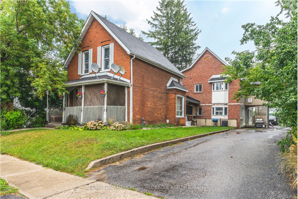 81 Innisfil St, Barrie