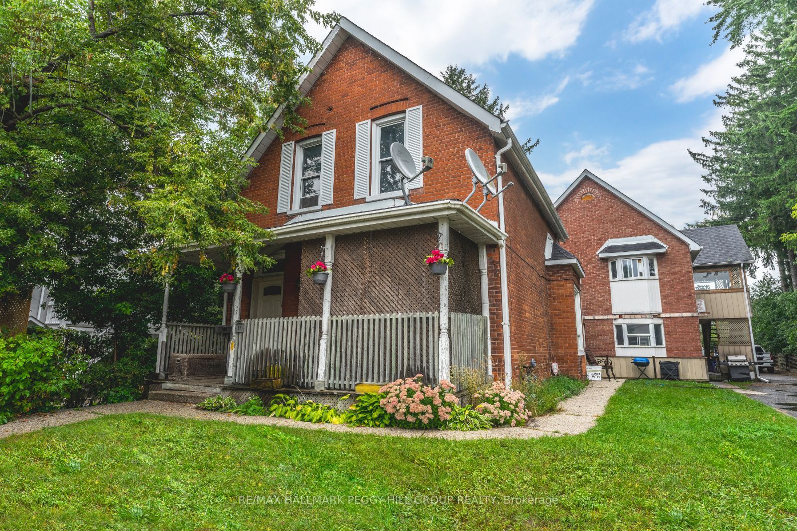 81 INNISFIL Street